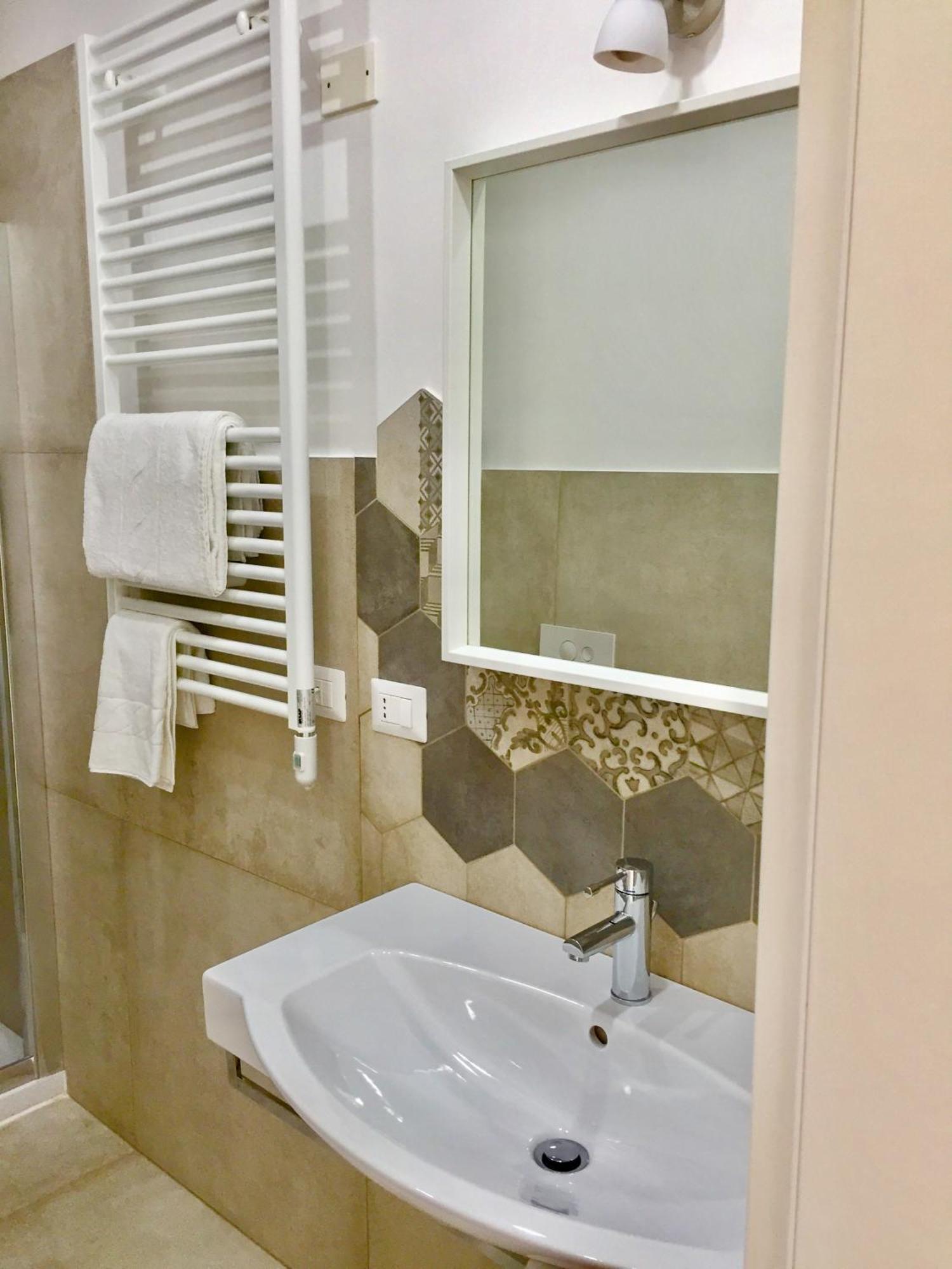 Angioy 18 Bed & Breakfast Sassari Room photo